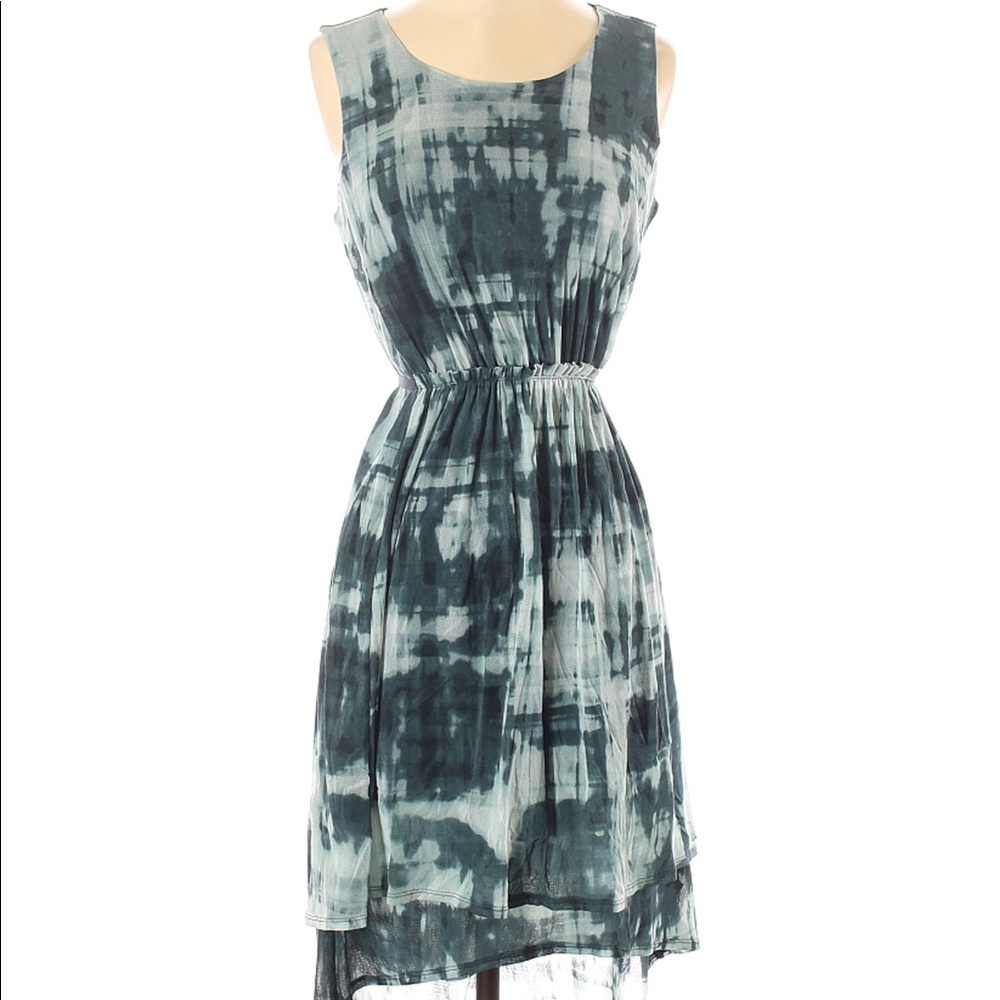 Simply Vera Earthly Desires Dress